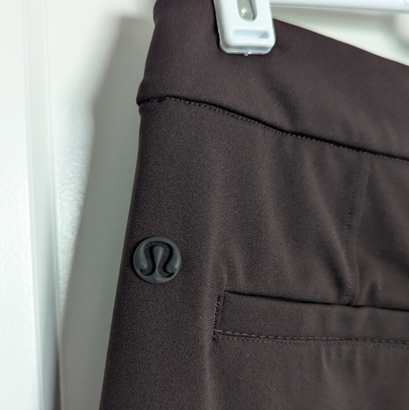 Lululemon Tapered Pant 7/8 Length - Espresso sz XS - Picture 6 of 7